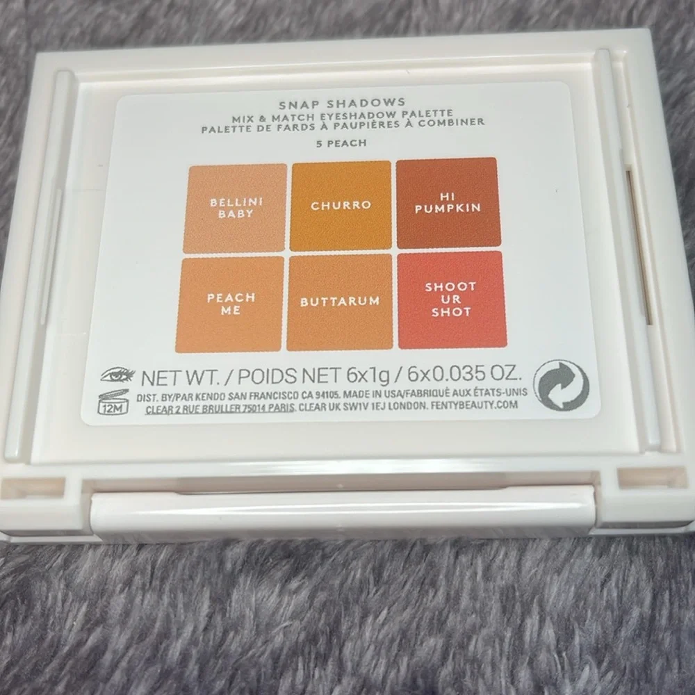 FENTY Peach SNAP SHADOWS MIX & MATCH EYESHADOW PALETTE